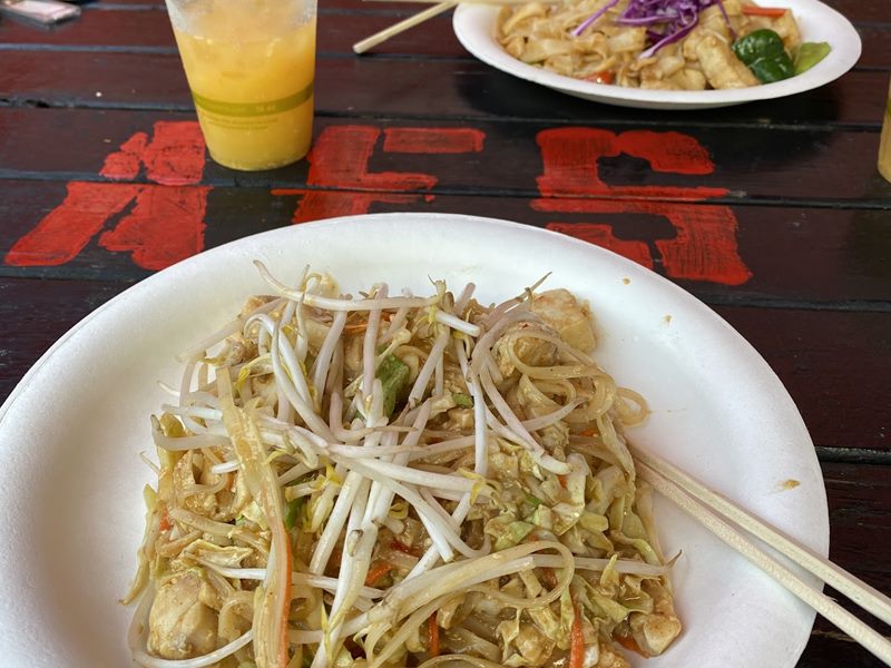 Ae's thai kitchen(food truck) food